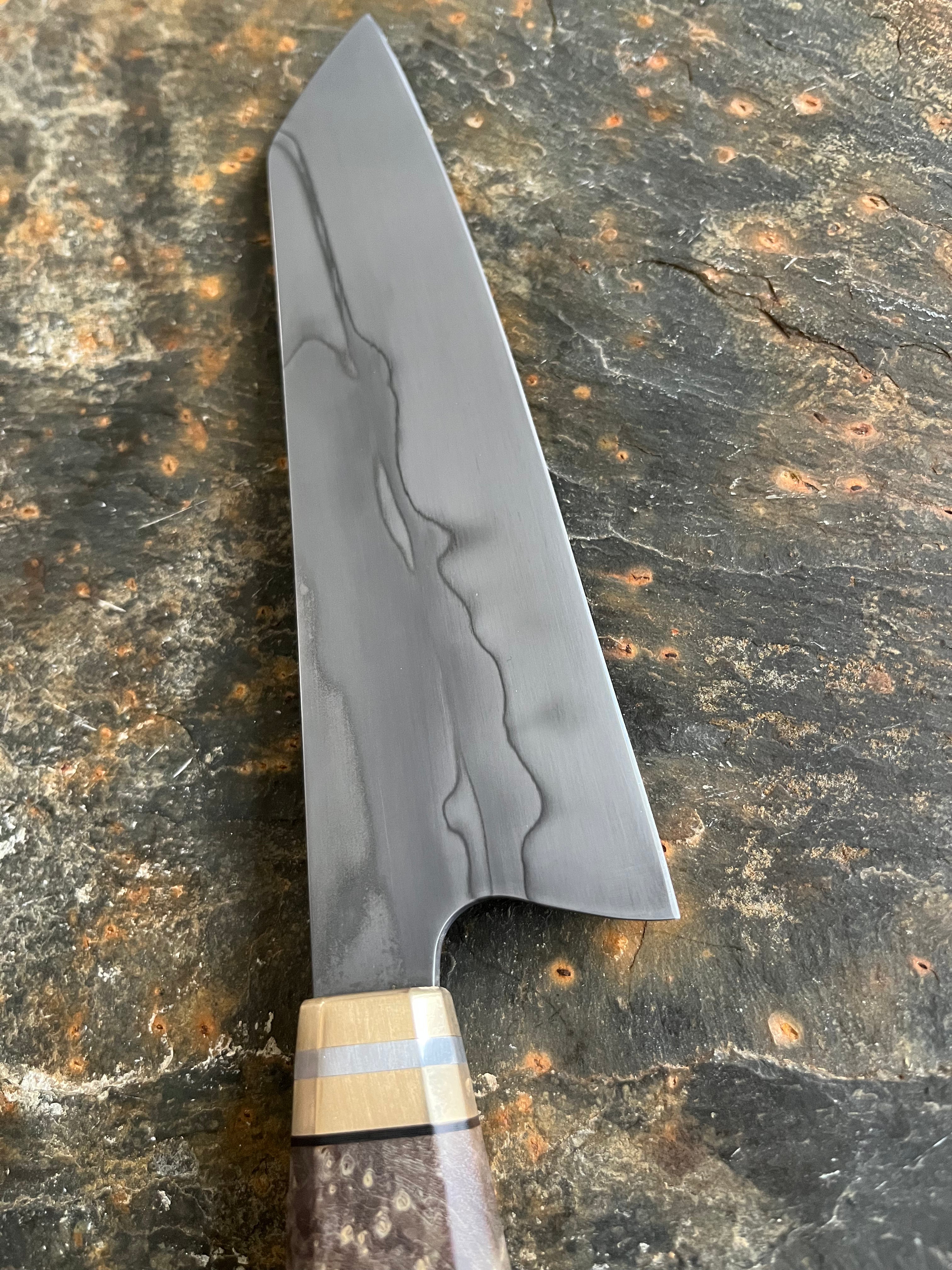 Gyuto kitchen knife with double hamon